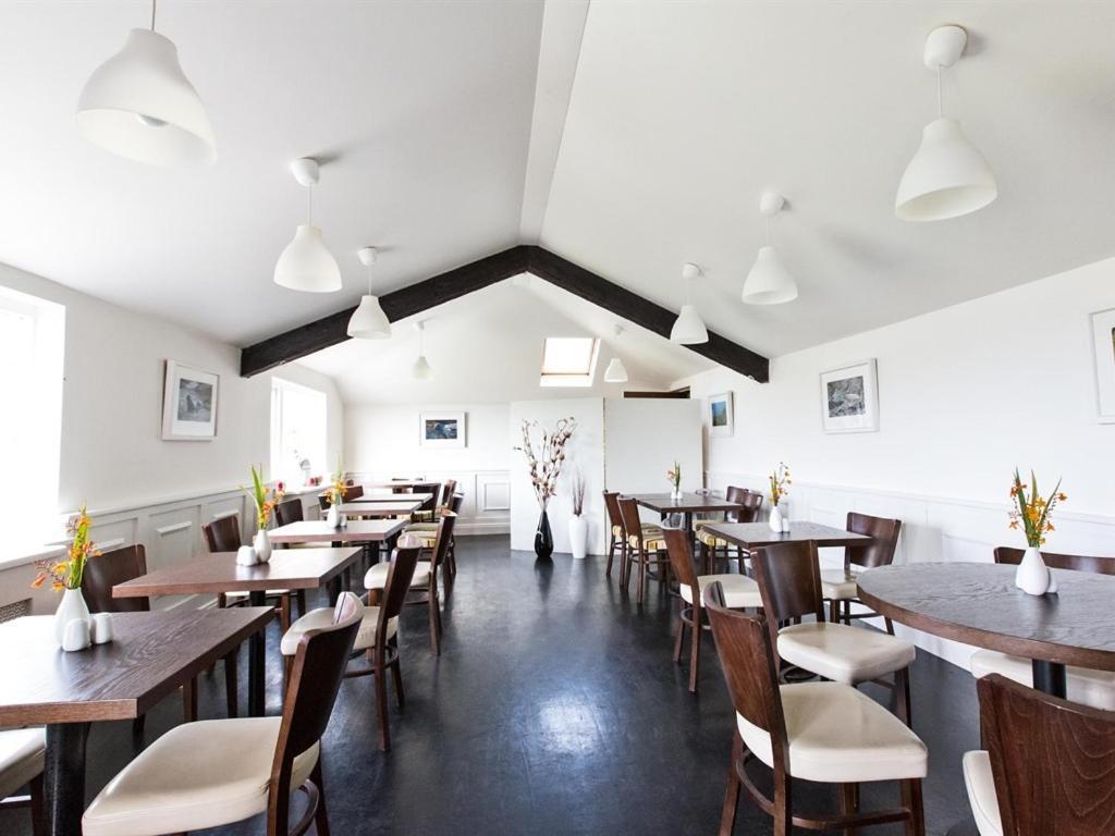 The Beach, Days Bar And B&B Inishbofin Bagian luar foto